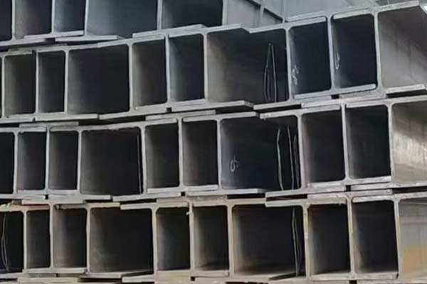 長(zhǎng)春鋼結(jié)構(gòu)網(wǎng)架具有哪些特點(diǎn)？